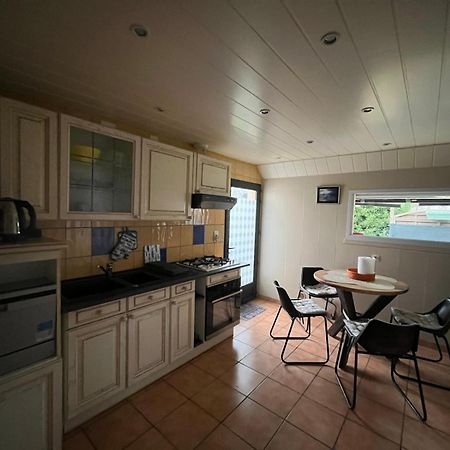 Appartement Type Loft Avec Terrasse Cherbourg-en-Cotentin Exterior photo