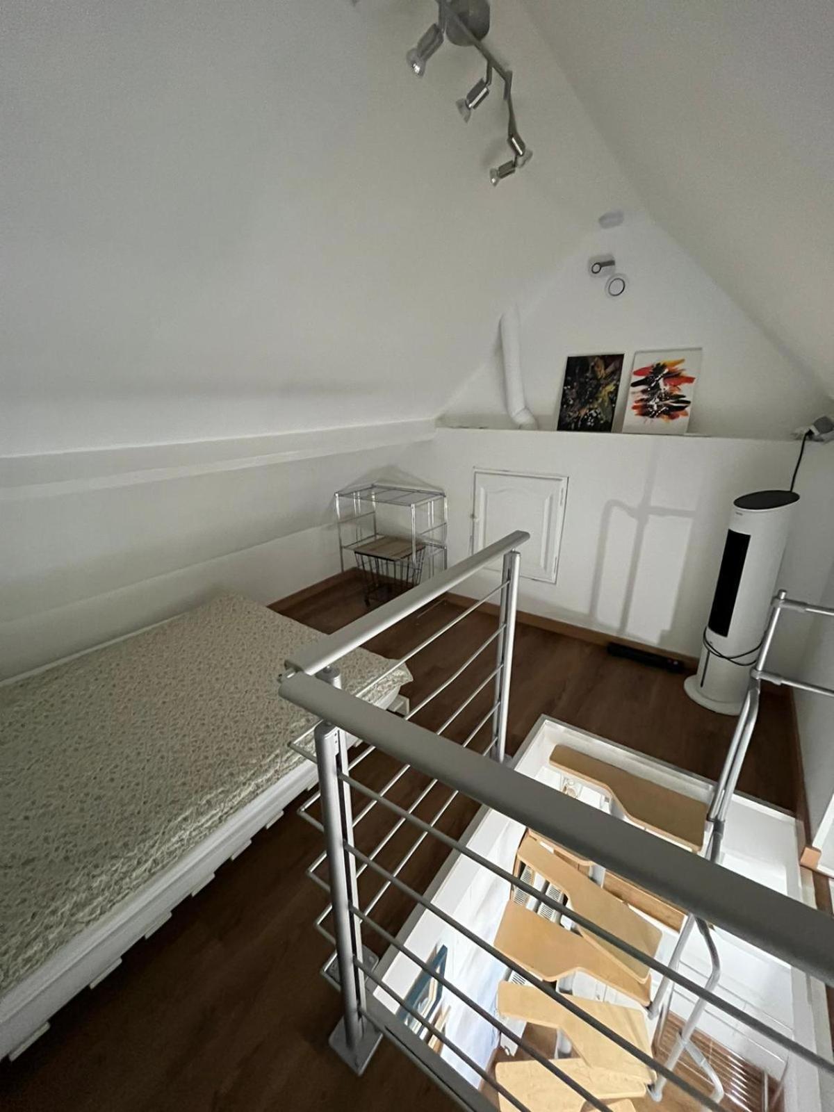 Appartement Type Loft Avec Terrasse Cherbourg-en-Cotentin Exterior photo